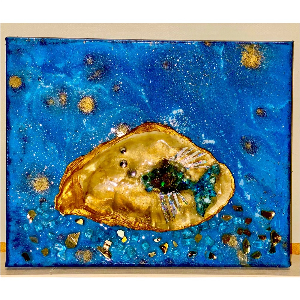 Oyster shell on painted canvas - mosaic glass fish
